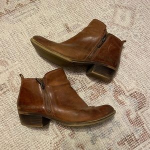 Lucky Brand Basel Leather Flat Bootie